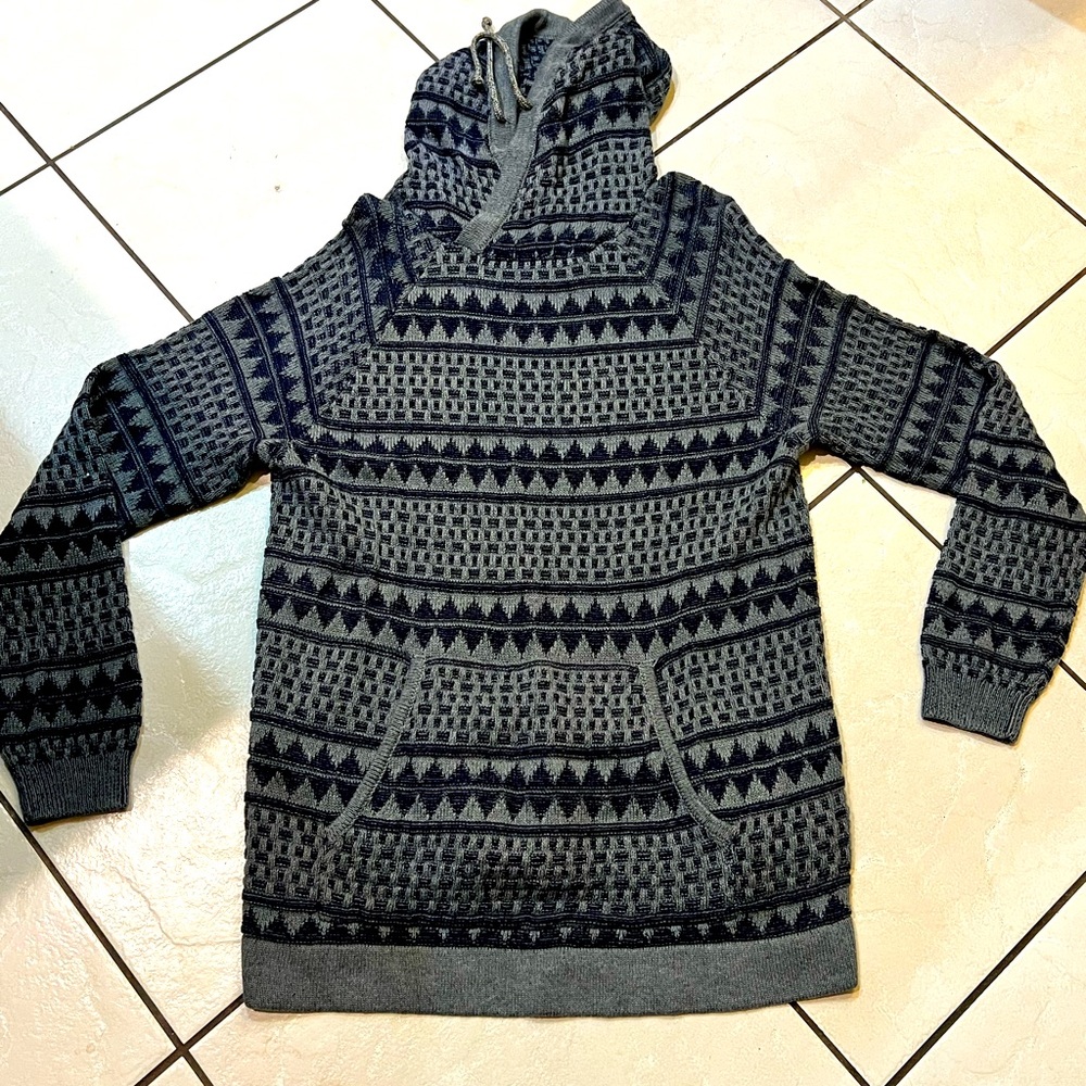 KOTO MEN’S HOODED SWEATER WITH FRONT POCKET SIZE XL